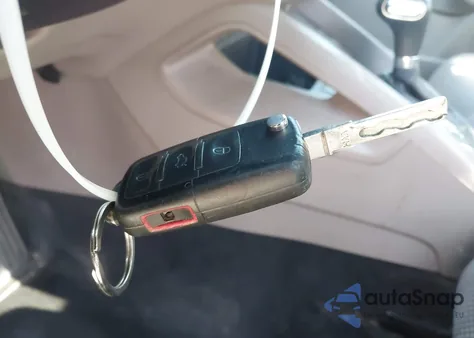 2010 Volkswagen Jetta S from USA, damaged, VIN 3VWJZ7AJ2AM015685